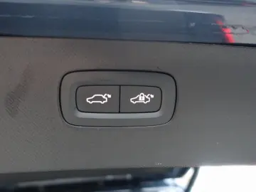 VOLVO XC90 Plus T8 AWD Plug-in hybrid Pano 360  HeadUP