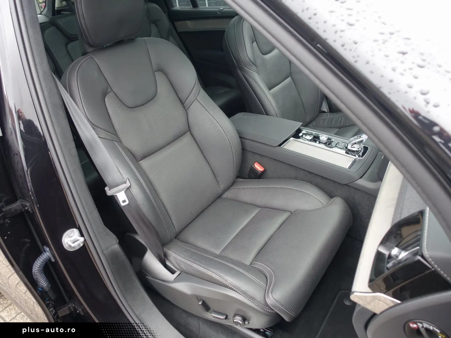 VOLVO XC90 Ultra T8 AWD Massage FourC 360  B&W Pano