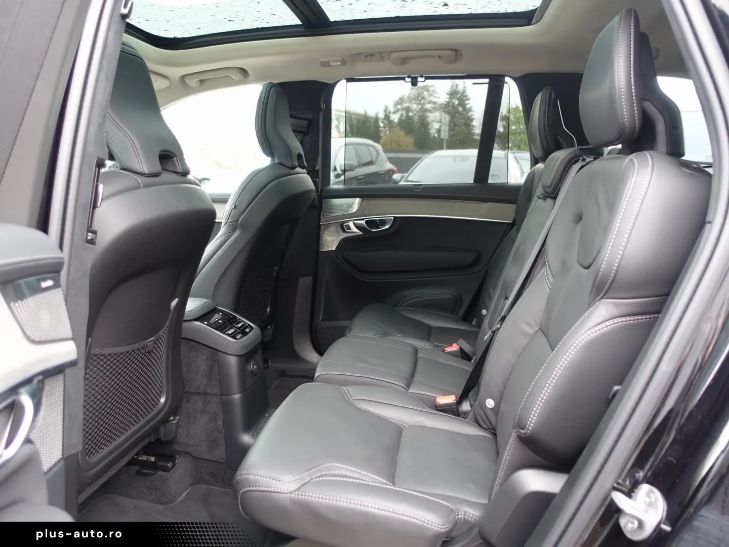 VOLVO XC90 Ultra T8 AWD Massage FourC 360  B&W Pano