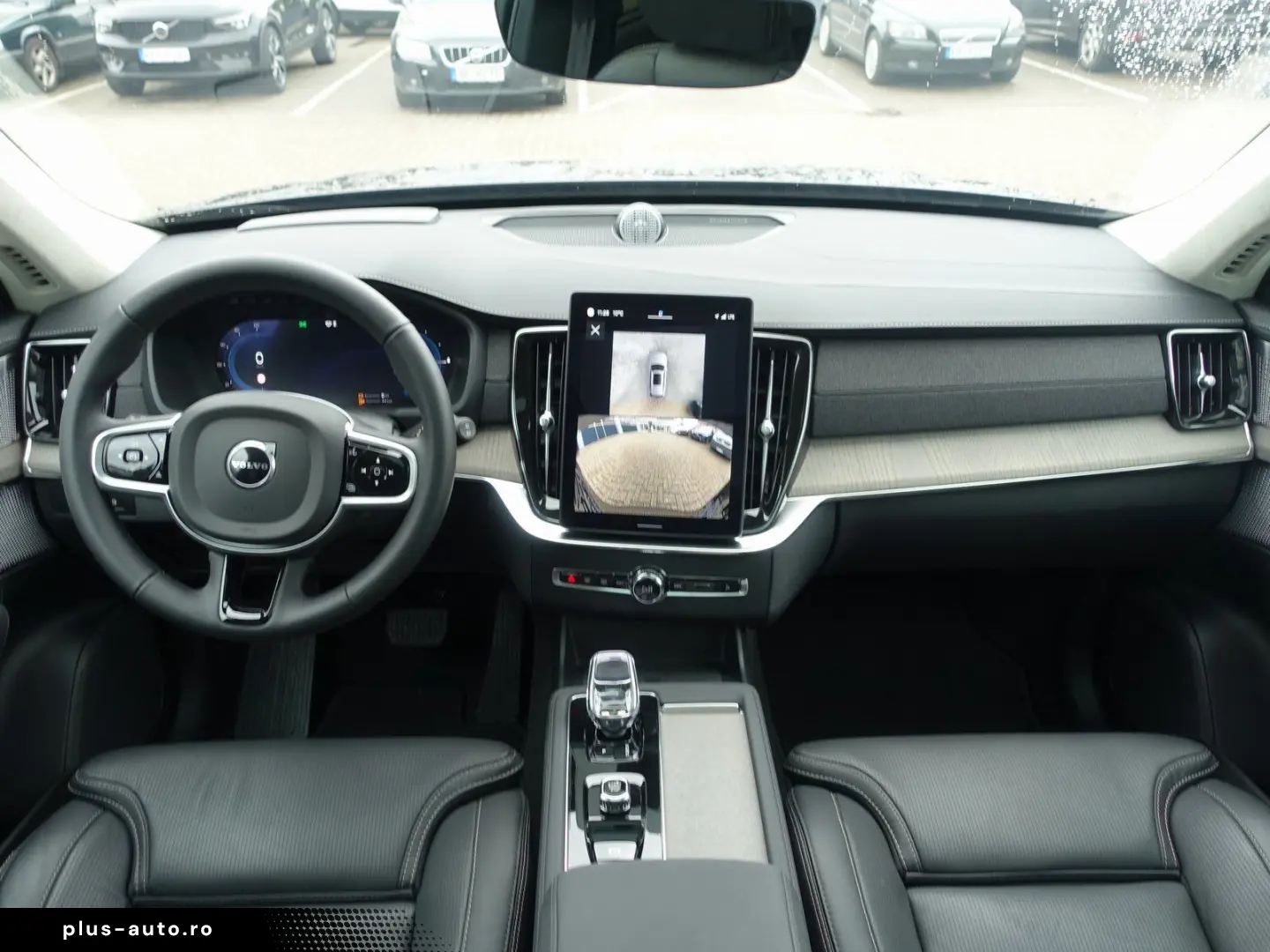 VOLVO XC90 Ultra T8 AWD Massage FourC 360  B&W Pano