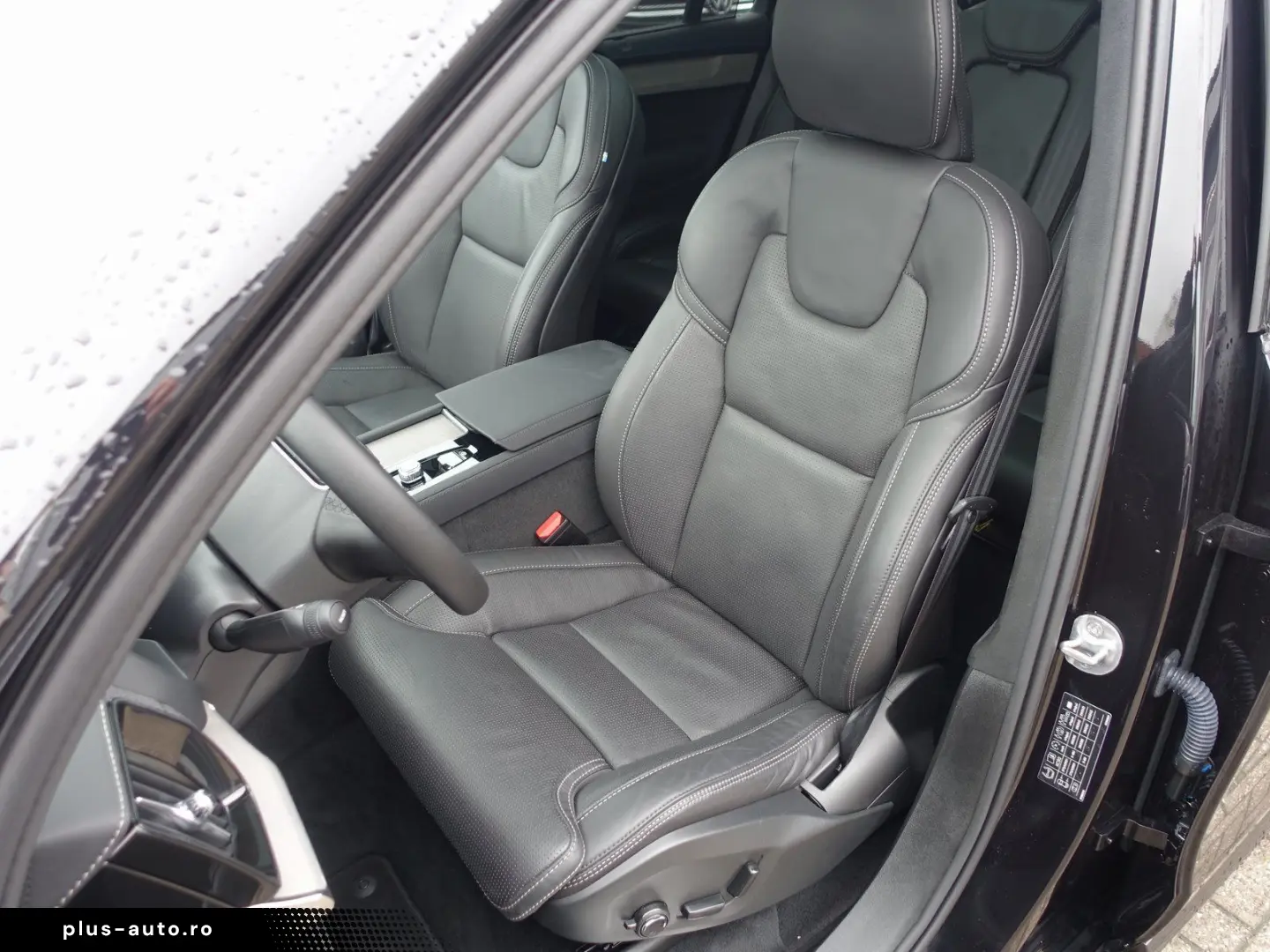 VOLVO XC90 Ultra T8 AWD Massage FourC 360  B&W Pano