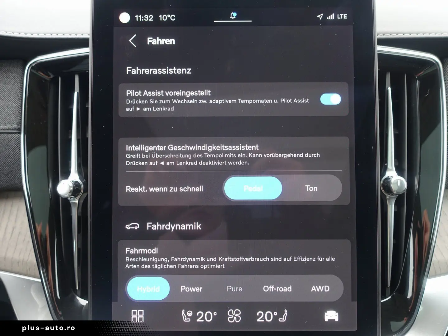VOLVO XC90 Ultra T8 AWD Massage FourC 360  B&W Pano