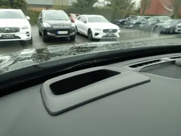 VOLVO XC90 Ultra T8 AWD Massage FourC 360  B&W Pano