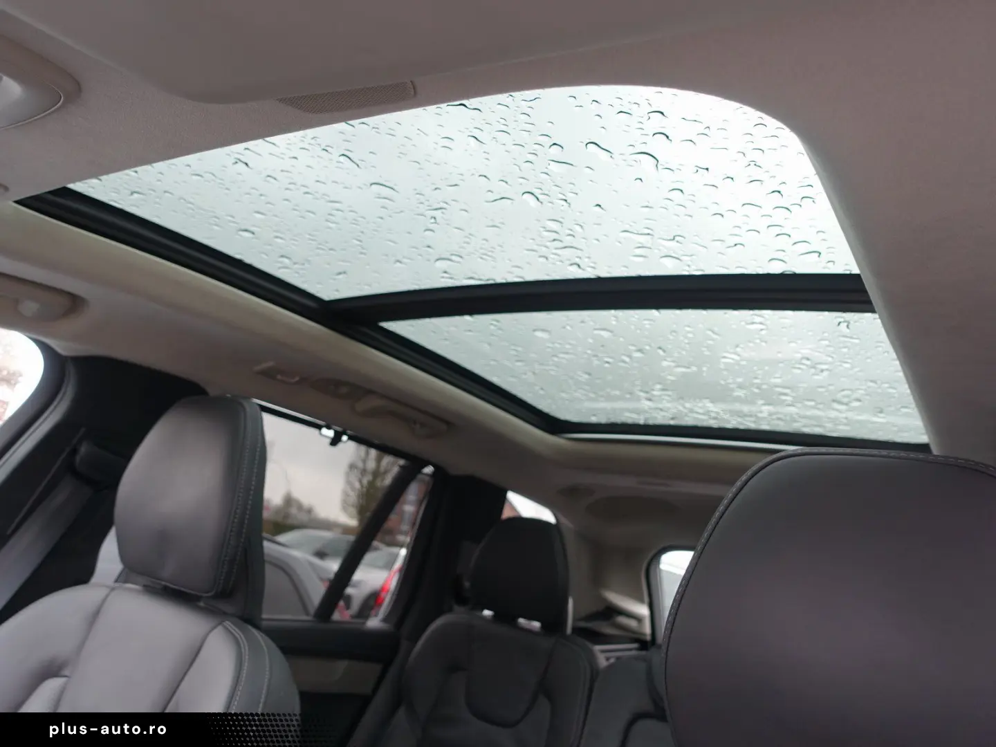 VOLVO XC90 Ultra T8 AWD Massage FourC 360  B&W Pano