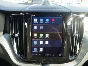 VOLVO XC60 Black Edition Ultra T6 AWD 360  B&W BLIS