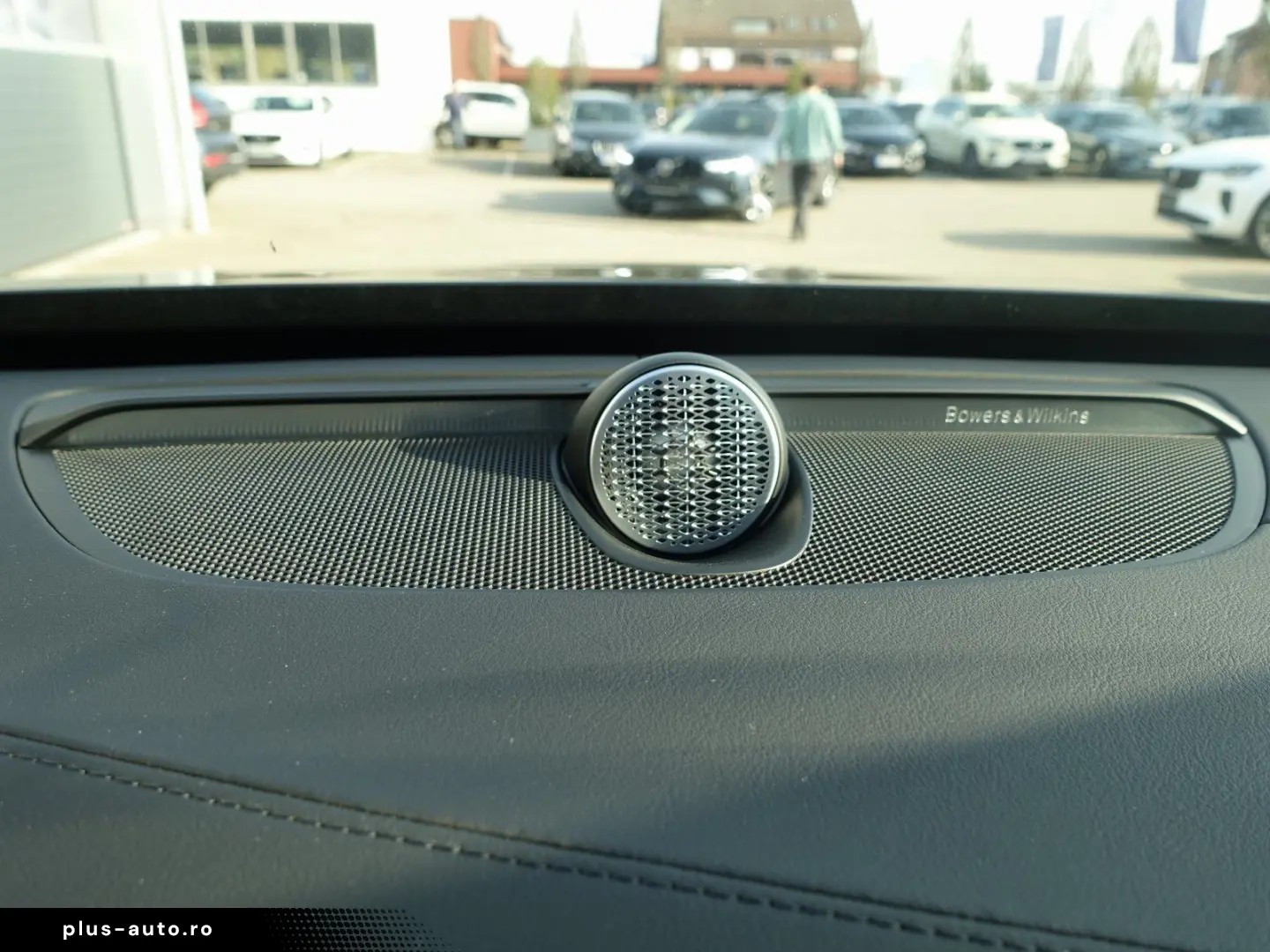 VOLVO XC90 Ultra  T8 AWD Massage Pano B&W FourC AHK