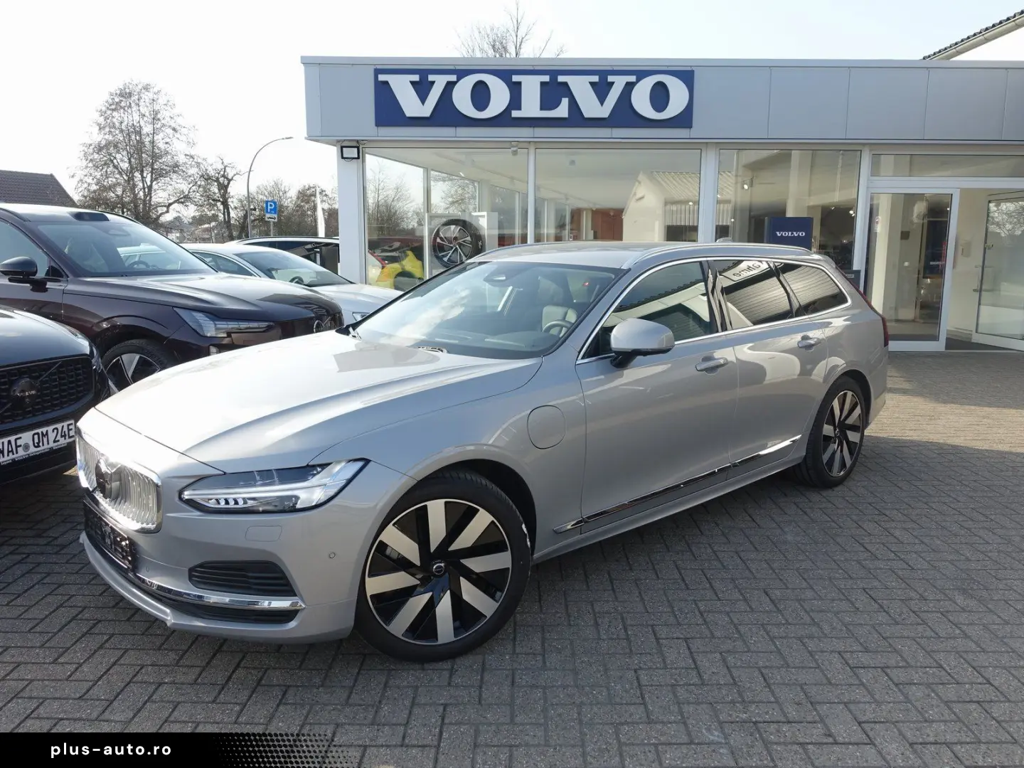 VOLVO V90 Plus  T6 AWD 360  H&K BLIS Memory Carplay