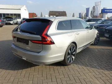VOLVO V90 Plus  T6 AWD 360  H&K BLIS Memory Carplay