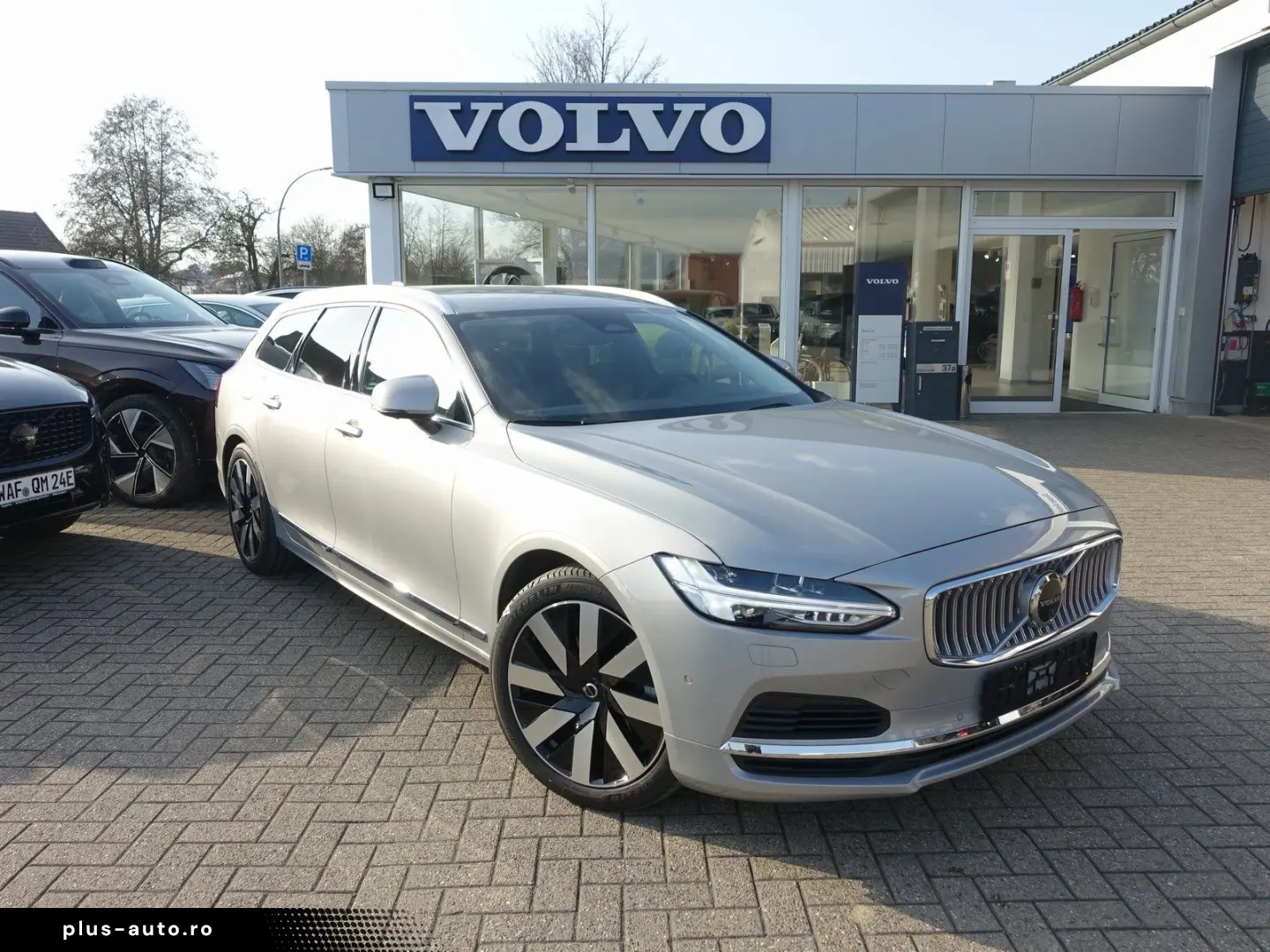VOLVO V90 Plus  T6 AWD 360  H&K BLIS Memory Carplay