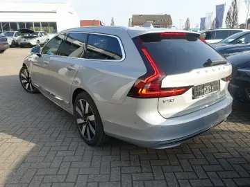 VOLVO V90 Plus  T6 AWD 360  H&K BLIS Memory Carplay