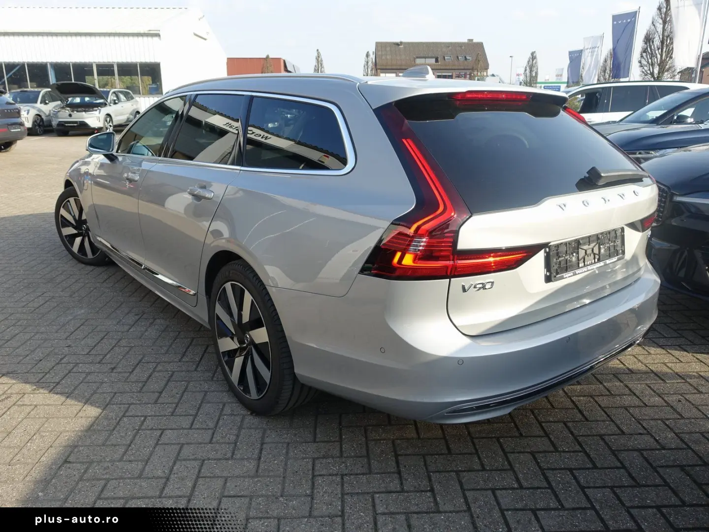 VOLVO V90 Plus  T6 AWD 360  H&K BLIS Memory Carplay