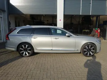 VOLVO V90 Plus  T6 AWD 360  H&K BLIS Memory Carplay