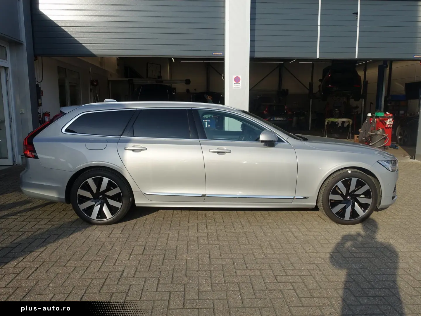VOLVO V90 Plus  T6 AWD 360  H&K BLIS Memory Carplay