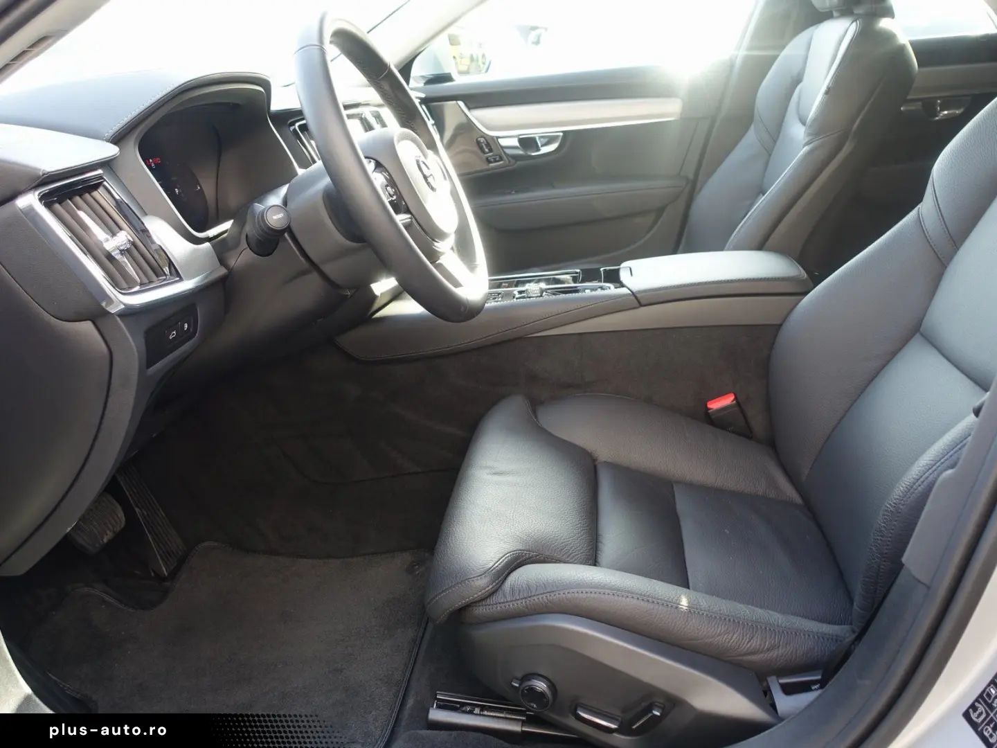 VOLVO V90 Plus  T6 AWD 360  H&K BLIS Memory Carplay