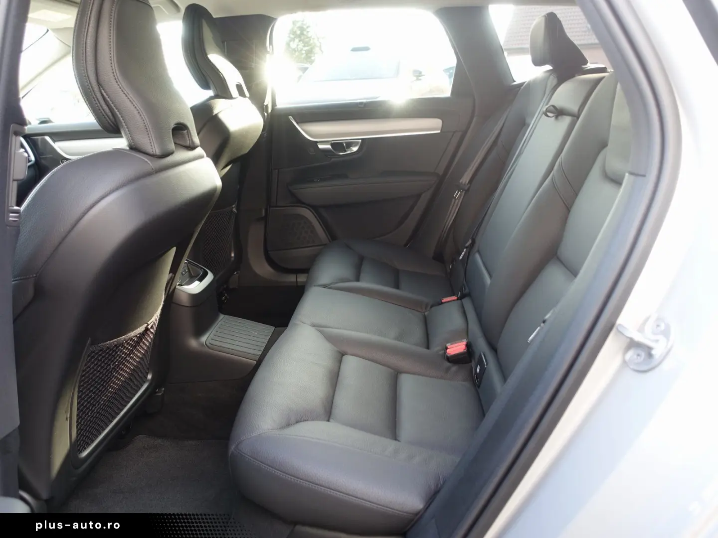 VOLVO V90 Plus  T6 AWD 360  H&K BLIS Memory Carplay