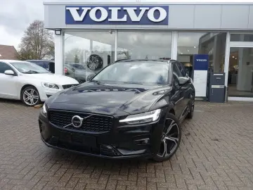 VOLVO V60 Plus B4 Dark Head-Up Pano AHK Memory BLIS
