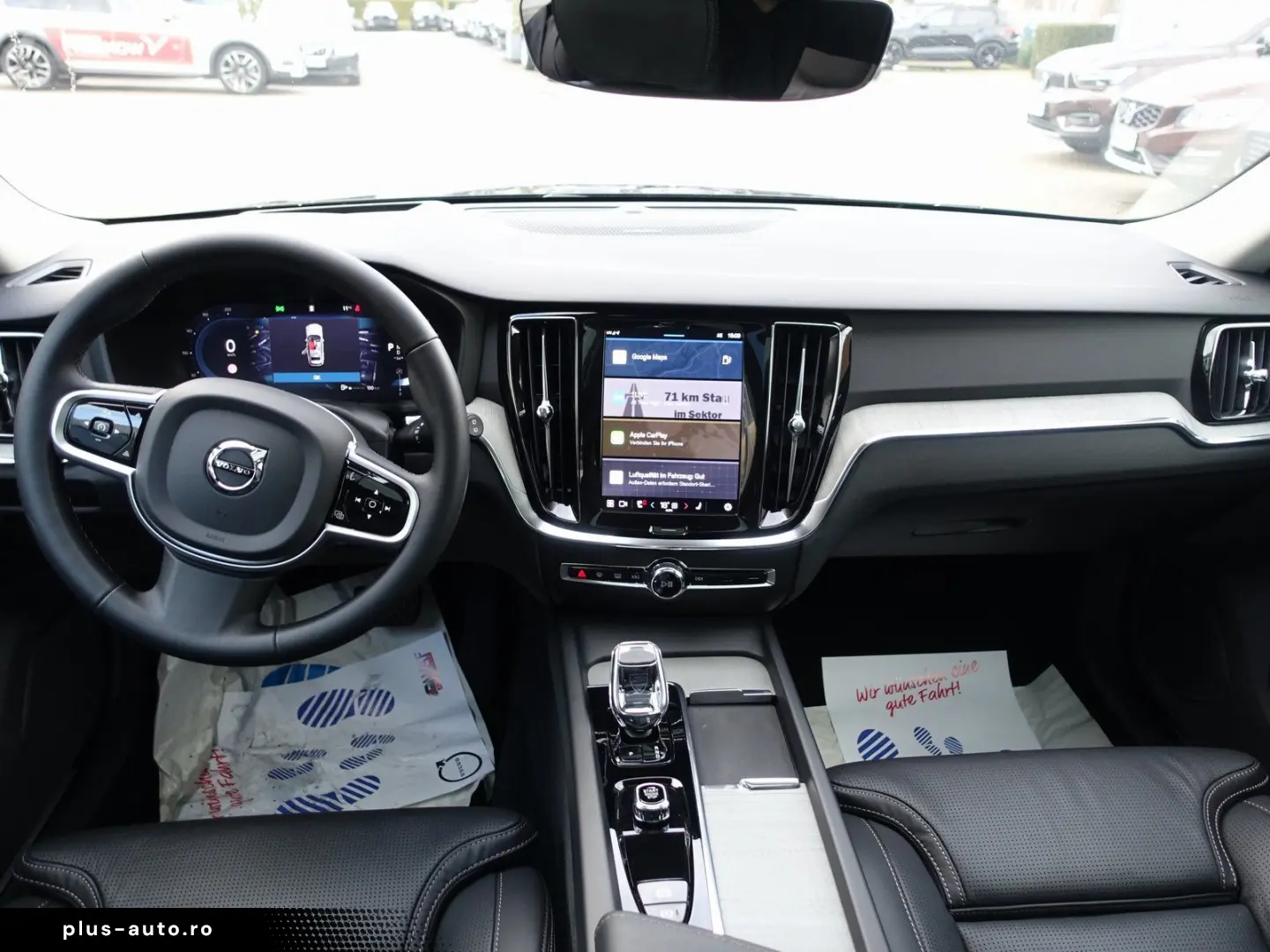 VOLVO V60 Plus B4 Dark Head-Up Pano AHK Memory BLIS