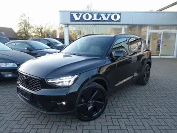 VOLVO XC40 Black Edition Plus B3 360 Cam Panorama BLIS