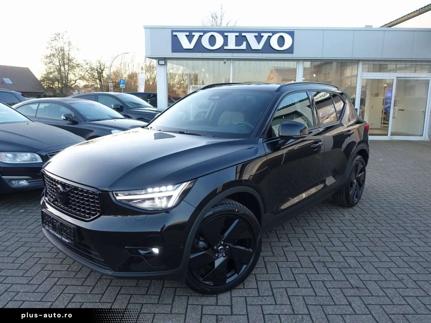 VOLVO XC40 Black Edition Plus B3 360 Cam Panorama BLIS