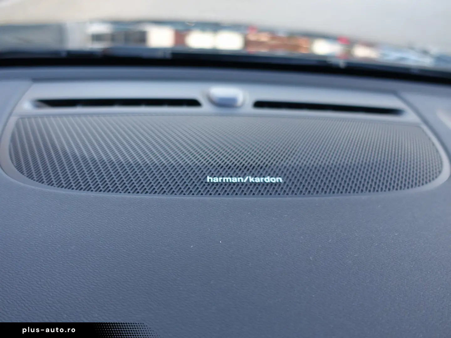 VOLVO XC40 Black Edition Plus B3 360 Cam Panorama BLIS