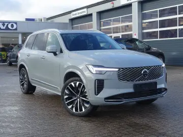 VOLVO XC90 Plus Bright T8 AWD Plug-in hybrid PANO HUD