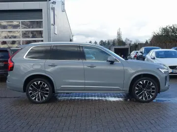 VOLVO XC90 Plus Bright T8 AWD Plug-in hybrid PANO HUD
