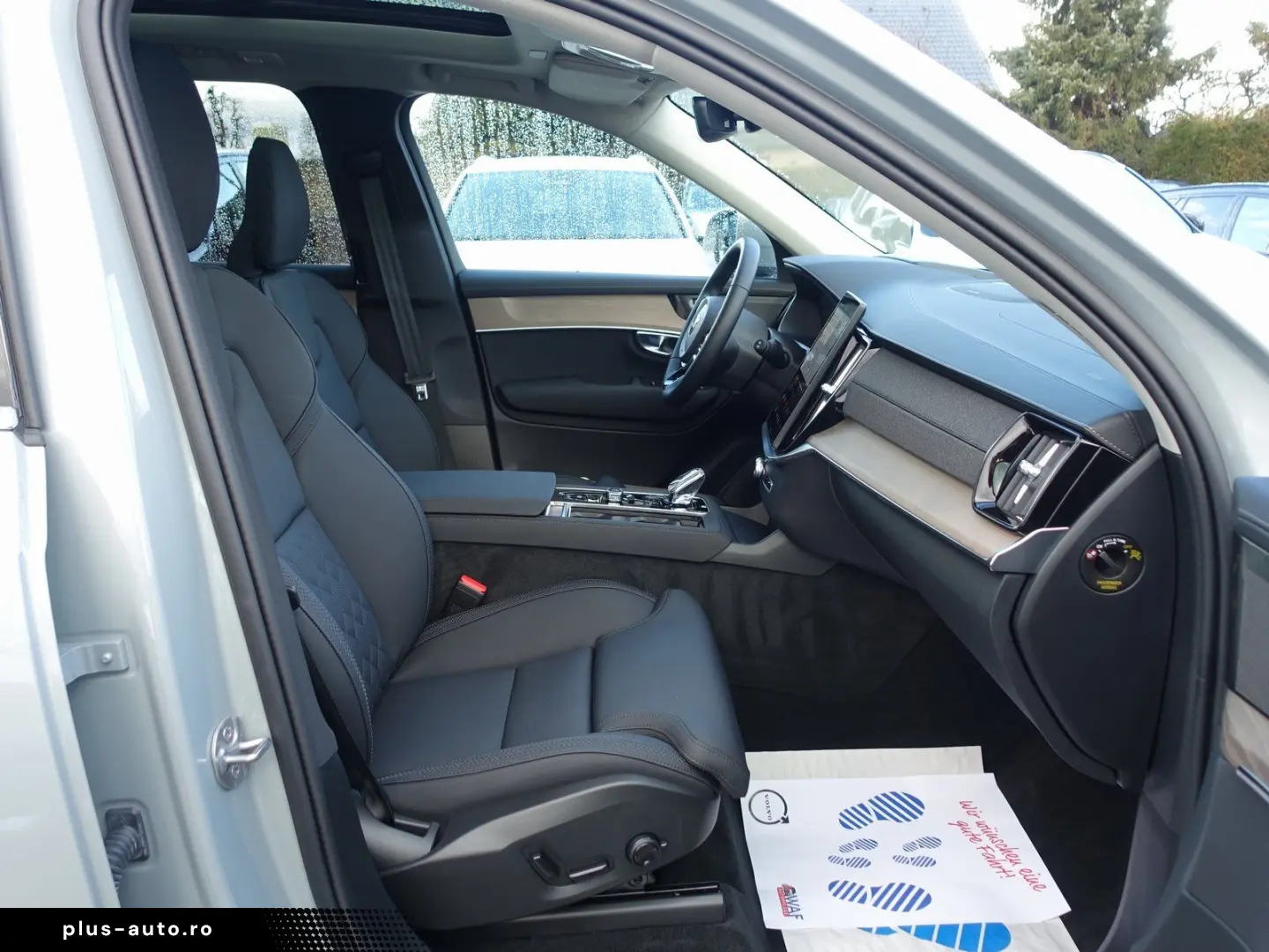 VOLVO XC90 Plus Bright T8 AWD Plug-in hybrid PANO HUD