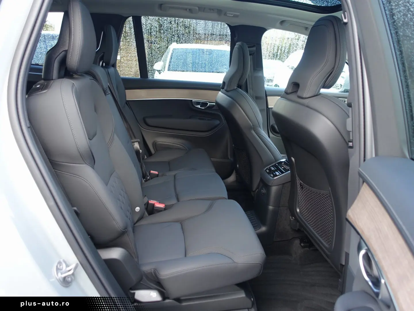 VOLVO XC90 Plus Bright T8 AWD Plug-in hybrid PANO HUD