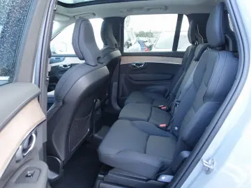 VOLVO XC90 Plus Bright T8 AWD Plug-in hybrid PANO HUD