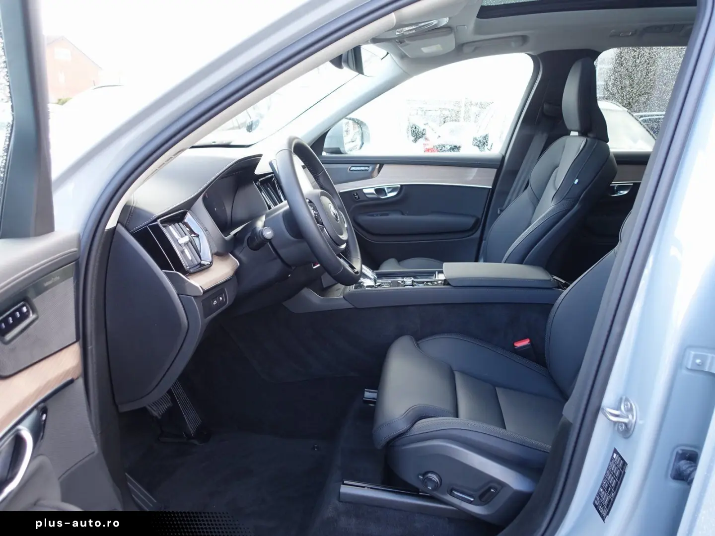 VOLVO XC90 Plus Bright T8 AWD Plug-in hybrid PANO HUD