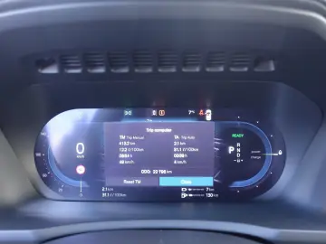 VOLVO XC90 Plus Bright T8 AWD Plug-in hybrid PANO HUD