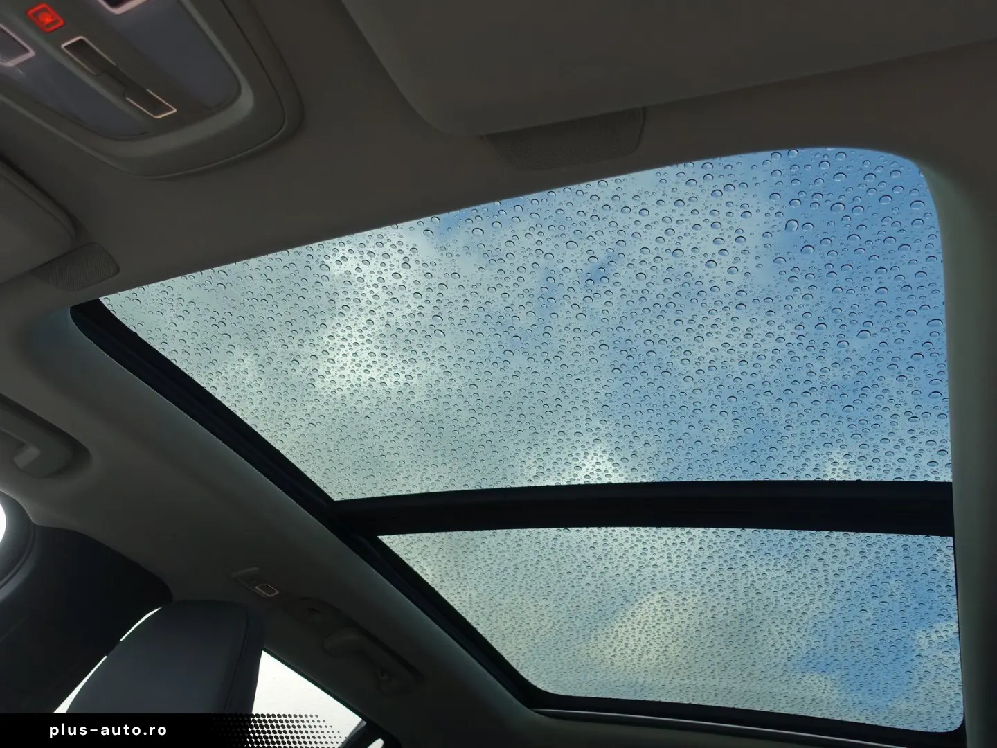 VOLVO XC90 Plus Bright T8 AWD Plug-in hybrid PANO HUD