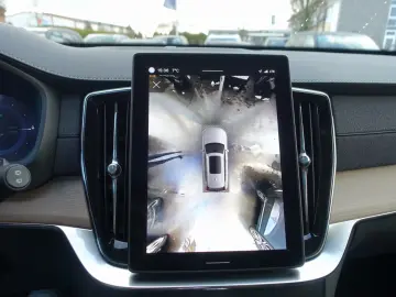 VOLVO XC90 Plus Bright T8 AWD Plug-in hybrid PANO HUD