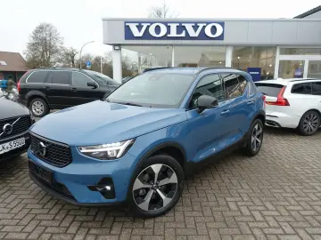 VOLVO XC40 Plus B3 Dark 360  H&K Carplay Memory BLIS