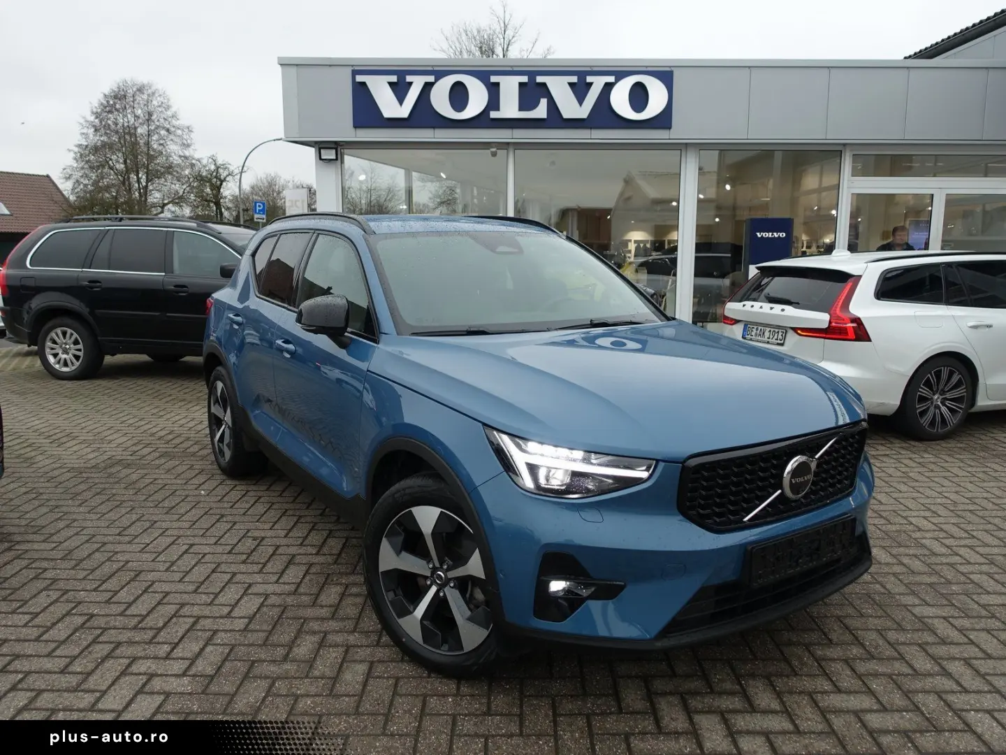 VOLVO XC40 Plus B3 Dark 360  H&K Carplay Memory BLIS