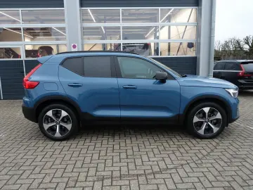 VOLVO XC40 Plus B3 Dark 360  H&K Carplay Memory BLIS