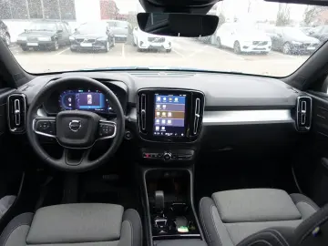 VOLVO XC40 Plus B3 Dark 360  H&K Carplay Memory BLIS