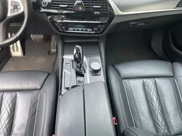 BMW 540 d xDrive M Sport Pano Head-up Laser H&K Shz