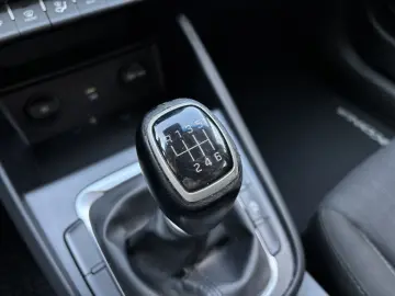 Hyundai KONA 1.0 T-GDI Select