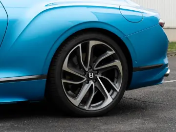 BENTLEY Continental GT FIRST EDITION.ACC.B&O.NEUZUSTAND