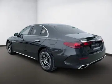 MERCEDES-BENZ E 300 e AMG-ADVANCED   DISTRONIC 360 KAMERA