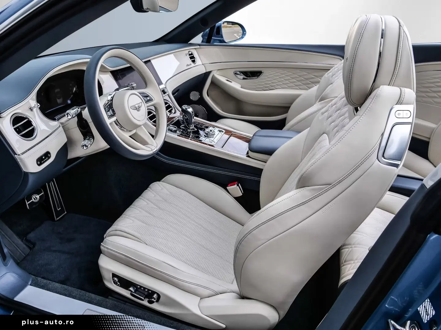 Bentley Continental GTC Azure