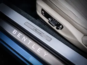 Bentley Continental GTC Azure