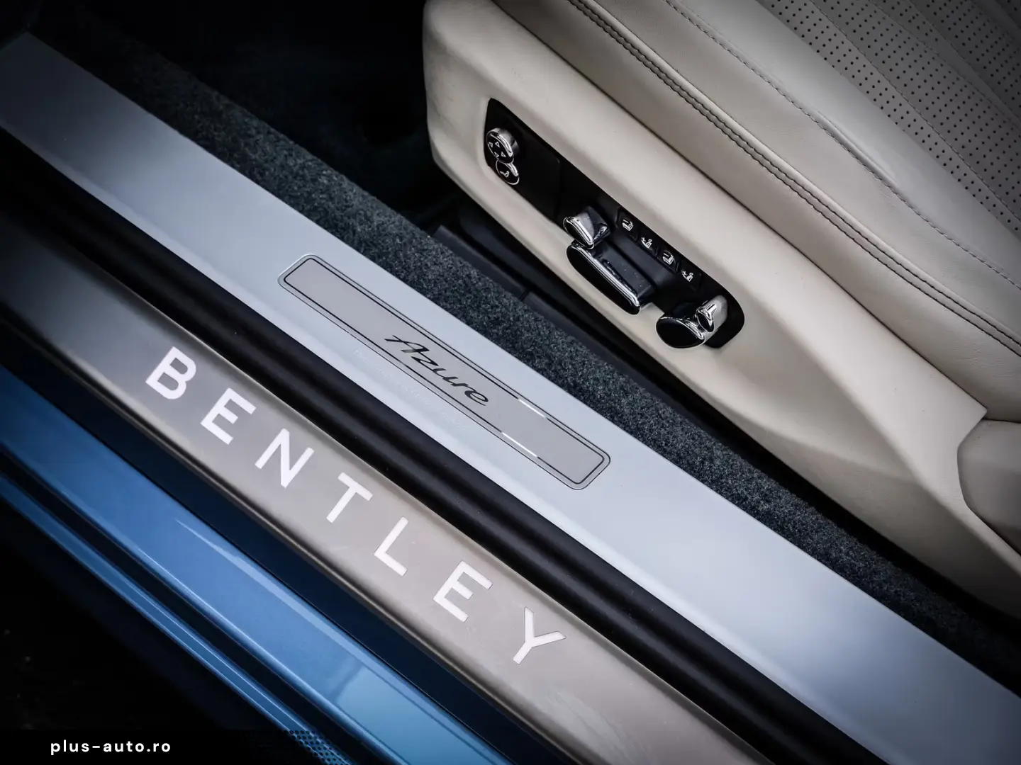 Bentley Continental GTC Azure