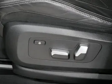 BMW X5 xDrive 30d M Sport ACC AHK DAB HuD Memory