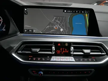 BMW X5 xDrive 30d M Sport ACC AHK DAB HuD Memory