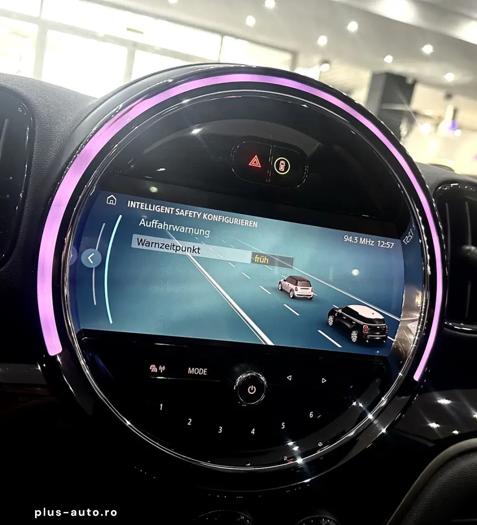 MINI Cooper Countryman PREMIUM PANO HUD LEDER MEMO KA