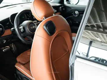 MINI COOPER JCW Trim RückFahrKam AdapLED uvm.