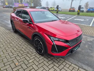 PEUGEOT 408 GT Hybrid 180 EAT8 LEDER FOCAL 360 CAM LED