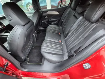 PEUGEOT 408 GT Hybrid 180 EAT8 LEDER FOCAL 360 CAM LED